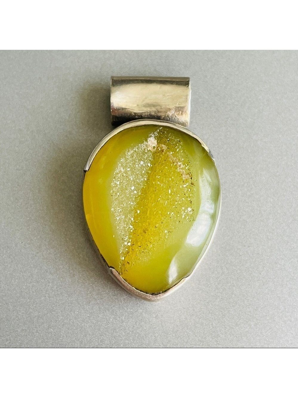 Natural Yellow Druzy Stone Sterling Silver Teardrop Pendant Vintage - Picture 3 of 6